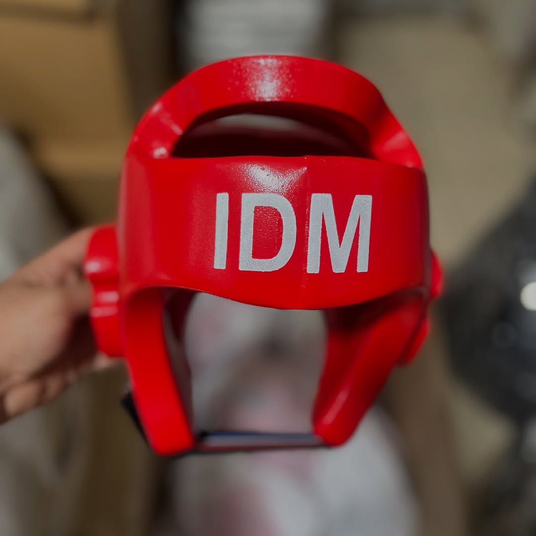 کلاه تزریقی ایرانی رنگ قرمز